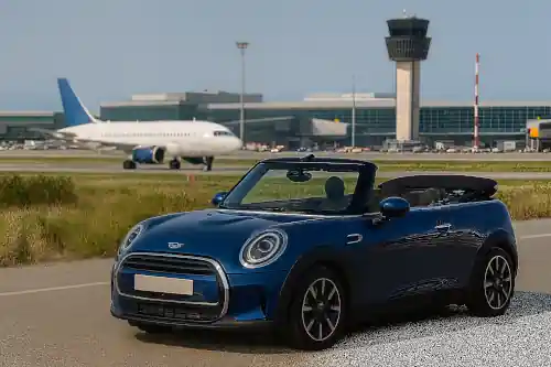 Alquiler de coche descapotable en el aeropuerto de Ibiza