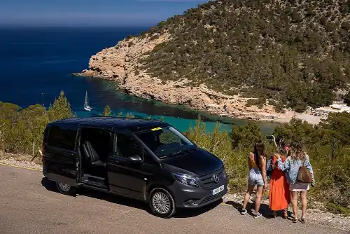 Minivan de 7 plazas en Ibiza